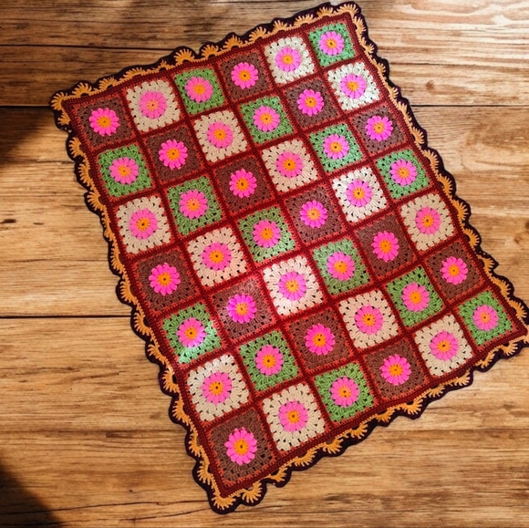 Hand Crafted Other - Handmade Crochet Daisy Granny Square Throw Afghan
